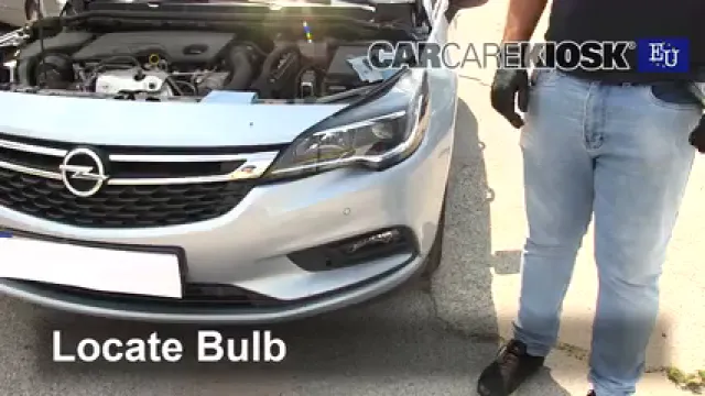 2018 Opel Astra CDTI 1.6L 4 Cyl. Turbo Diesel Éclairage Feu clignotant avant (remplacer l'ampoule)